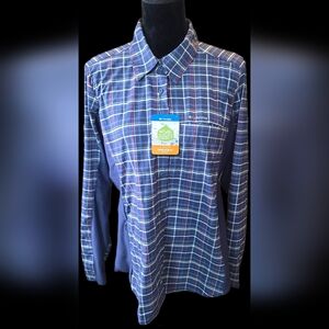 Columbia Women’s Omni-Shield Release long sleeve plaid button-up shirt